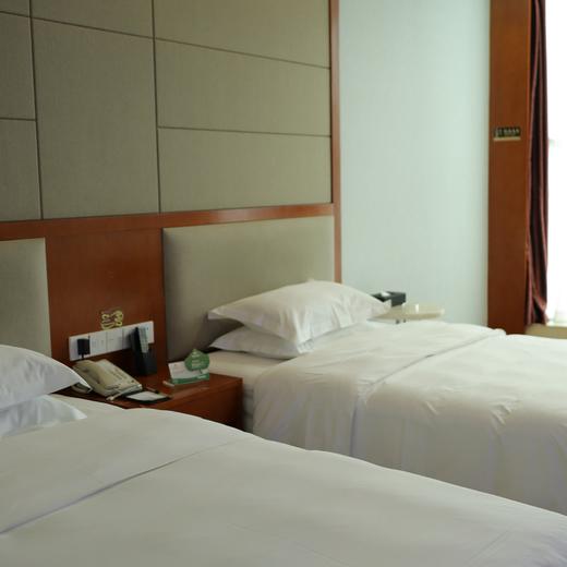 避暑贵州 | 贵阳观山湖世纪城基地旅居，￥899元起/单人6晚，2人起订，可拆分双人3晚，靠近金阳南路地铁站，出行方便 商品图4