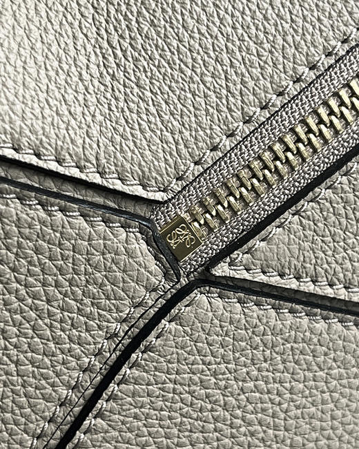 单品包邮 现货 THS 6.22-无 loe家 新色 大牛工厂 几何拼接包 2色 CQ1332 商品图11