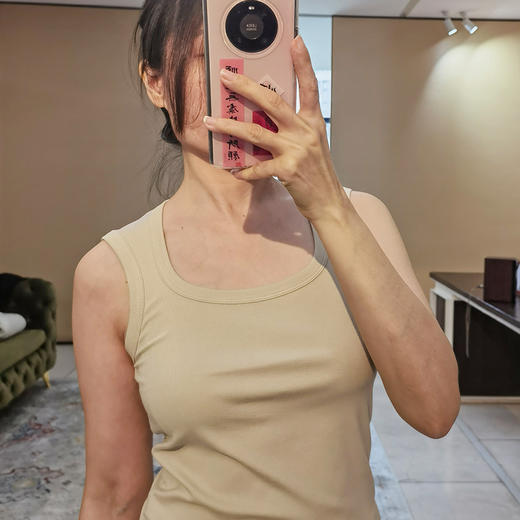 【活动商品，不退不换】可甜可欲的U领小背心 贴身舒适 亲肤透气 四色可选 商品图3