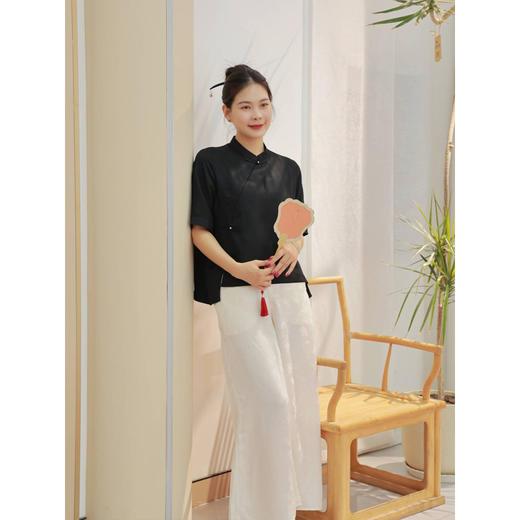 【2026东衣作】阔腿裤（24709617山矾） 商品图0