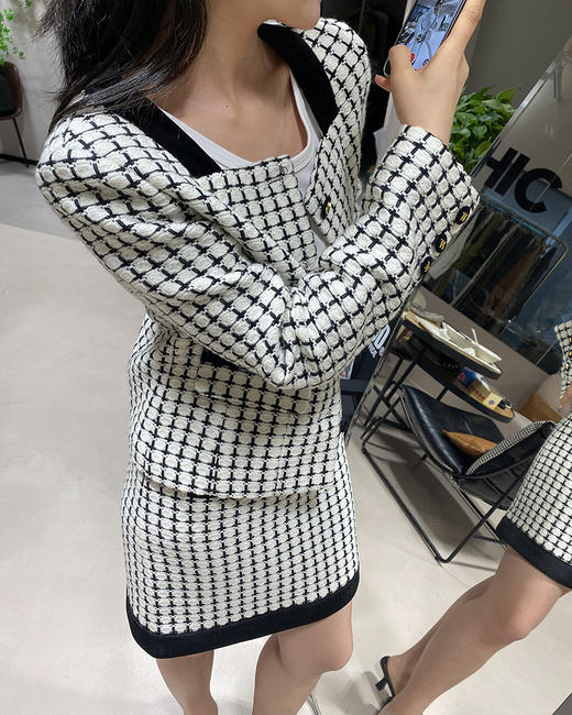 现货 THS 6.21- 拉格菲尔·德重磅棋盘格花呢香风短外套 半裙 BF1014  BK1141 商品图1