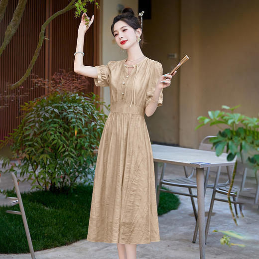气质时尚优雅名媛风收腰显瘦高腰A字中长款连衣裙SNX2951 商品图3