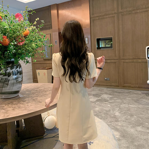 [奢姿轻奢系列]圆领压褶连衣裙大码女装夏季新款胖妹妹蝴蝶结裙子8942890100 商品图3