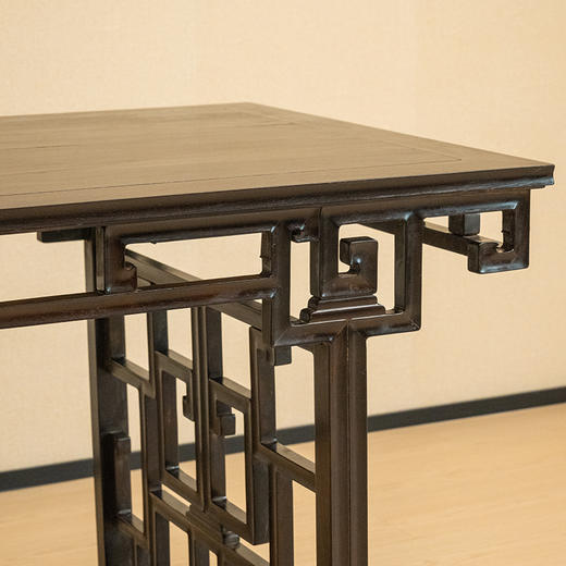 清 红木攒接拐子纹画案 商品图3