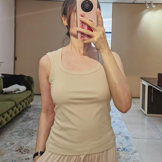 【活动商品，不退不换】可甜可欲的U领小背心 贴身舒适 亲肤透气 四色可选 商品图4