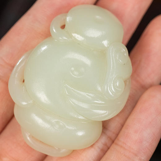 清 玉雕君子握把件 商品图2