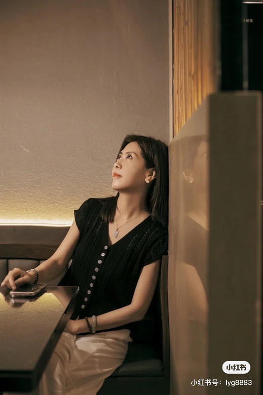 小飞袖三色针织 商品图1