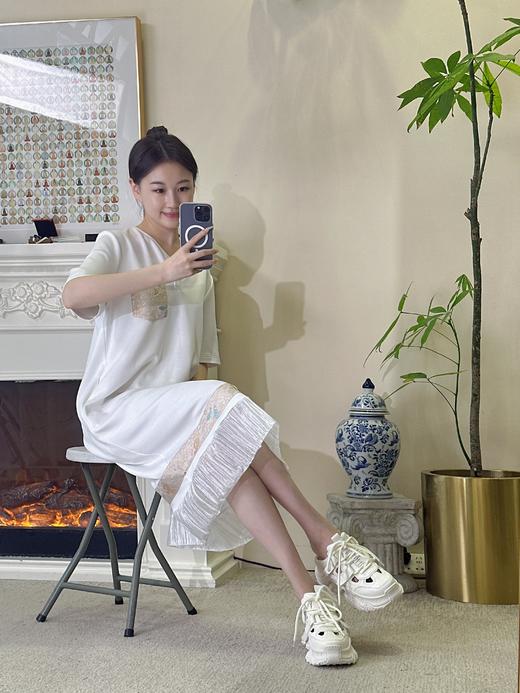 镂空设计7.5cm厚底老爹鞋  透气舒适、柔软耐穿！ 上脚显腿细、拉长比例气场十足 夏季穿搭好帮手  可外穿真皮包头半包拖鞋  无后跟懒人厚底松糕小白鞋 时髦百搭吸睛 商品图7