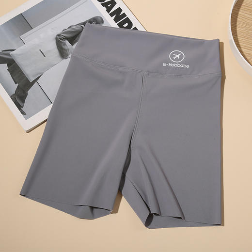 【儿童鲨鱼裤 夏日出行随心搭！】2024新款女童安全裤夏季薄款可外穿中大儿童三分裤高腰弹力打底裤 商品图9