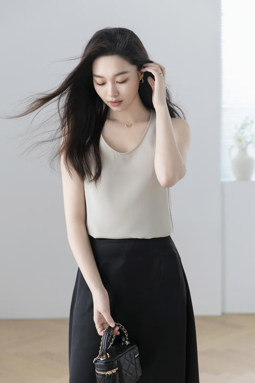 火桐hooton 高货系列 25姆米高密弹力重绉无袖背心YT2010 商品图5