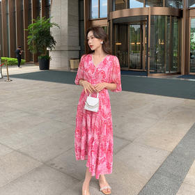 奢姿大码女装2024夏季减龄印花裙子胖妹妹雪纺V领七分袖连衣裙9942860156/