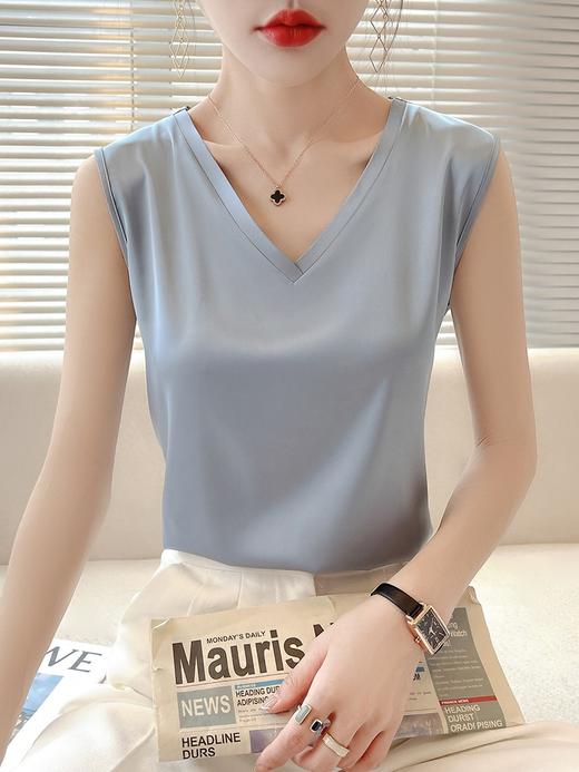 夏季【V领天丝吊带背心女】内搭短款 宽松冰丝无袖西装打底 大码吊带女 _ZSY 商品图2