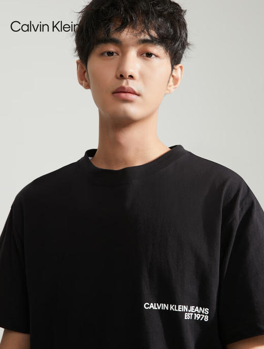 CK 短袖T恤男  J324652-BEH  . 商品图3