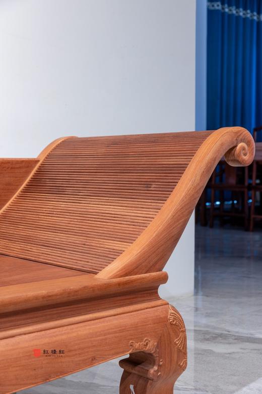 红桥红  家具严选  缅甸花梨（大果紫檀）【215 扶手贵妃床 独板】 商品图2