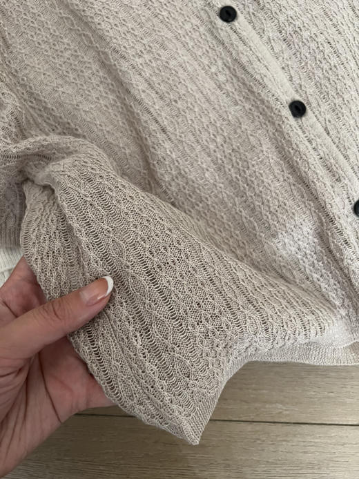 韩系V领天丝开衫 商品图10