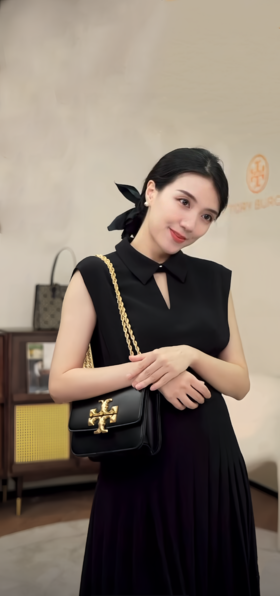 把小黑裙🖤穿出时髦高级感