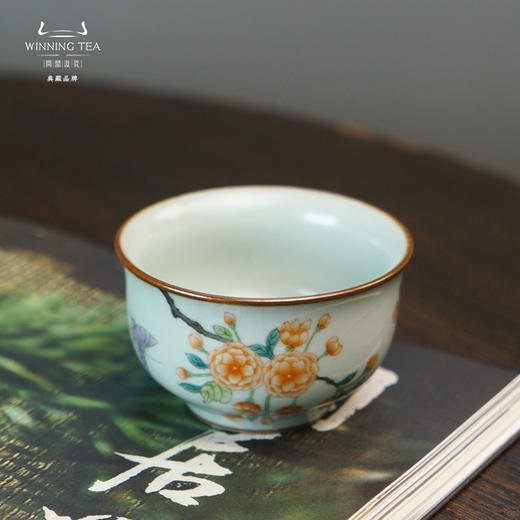 问鼎汝窑照影杯（蝶花）（缺货） 商品图1