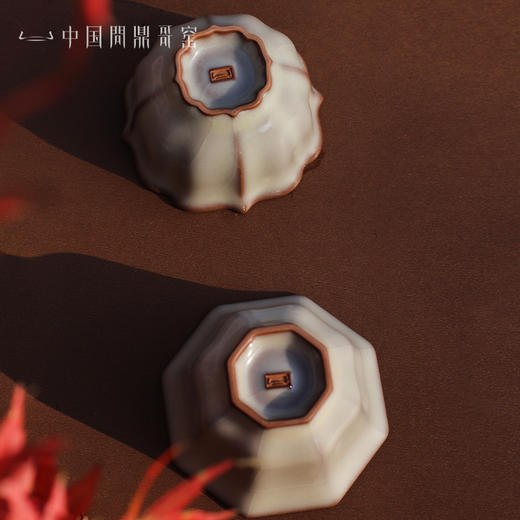 问鼎哥窑牛角款宝相八方对杯套组 商品图4