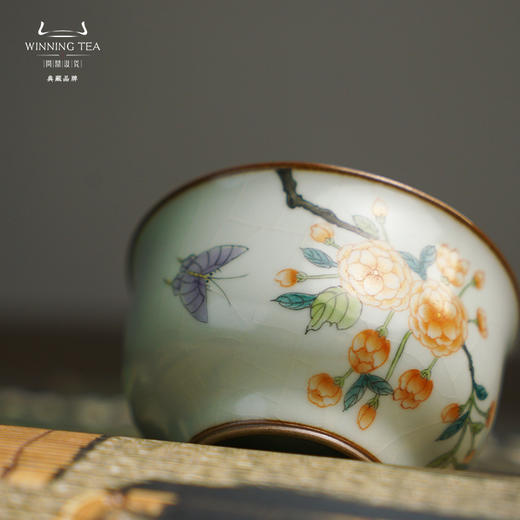 问鼎汝窑照影杯（蝶花）（缺货） 商品图2