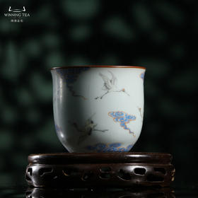 问鼎汝瓷鼎峰系列月白老款手握杯（祥云飞鹤）（缺货）