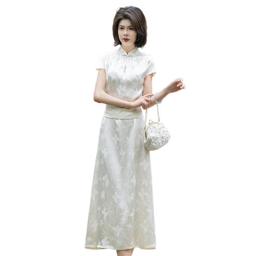 新中式旗袍新款2024气质少女年轻款修身提花改良国风连衣裙KK-2608 商品图4