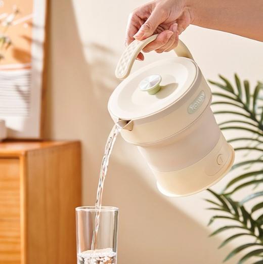 【奕虹新疆行】【可折叠电烧水壶+绒布袋】奕虹旅行好物推荐 告别没有热水的烦恼 出差旅行好伴侣 小巧轻便 走到哪带到哪 304不锈钢发热盘 食品级加厚硅胶 600ml容量 商品图2