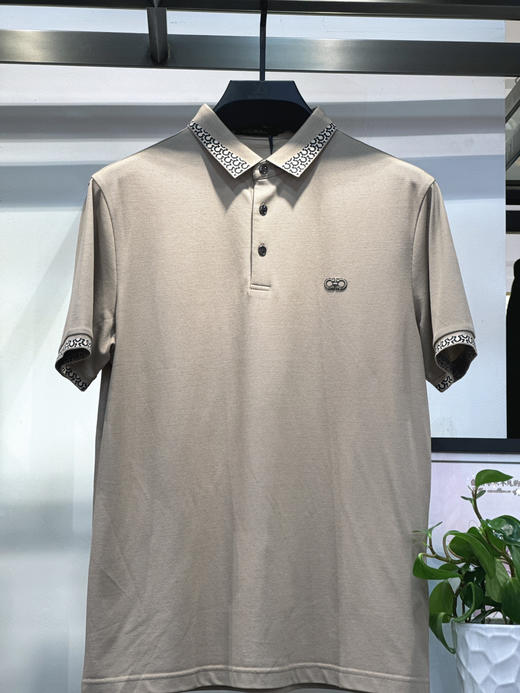 4F威恺尼T恤 商品图0