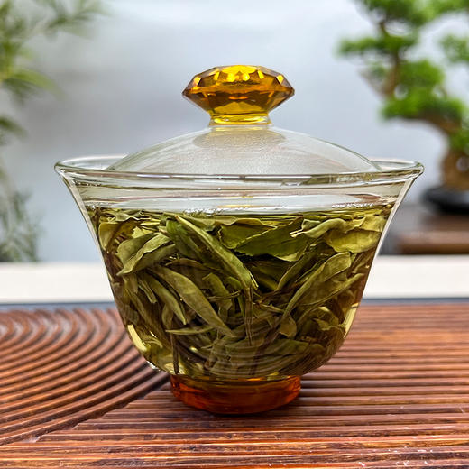 添寿茶业丨荒野白牡丹 政和白茶 2024年 一级 500g 手提礼盒装（配2袋样泡） 商品图4