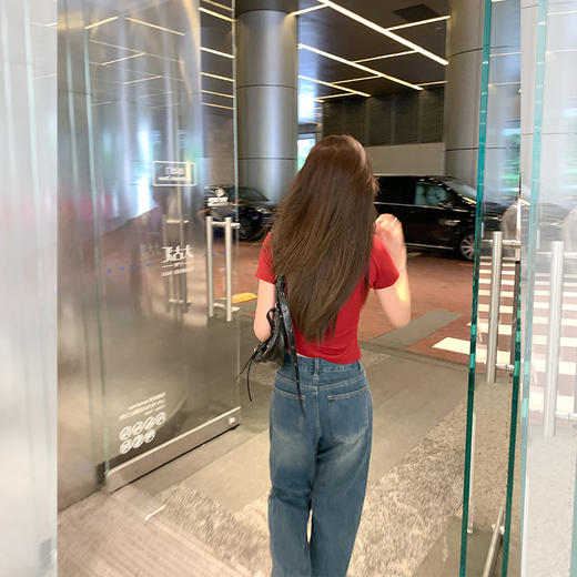 <曾小咸推荐>新品最最最后一波现货！卖完下架不再补！微信粉丝打折价！【美式甜心】红色印花短款短袖T恤 日常99.99 立减40 秒杀59.99！！ 商品图4