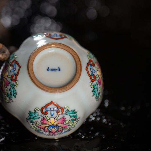 问鼎汝瓷鼎峰系列月白金瓜杯（珐琅彩）（缺货） 商品图1