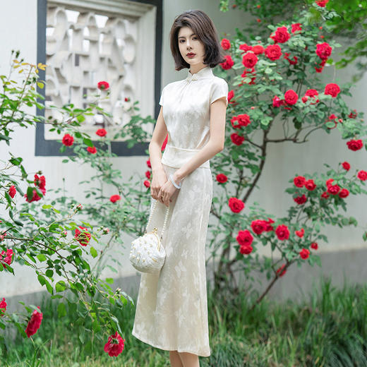 新中式旗袍新款2024气质少女年轻款修身提花改良国风连衣裙KK-2608 商品图2