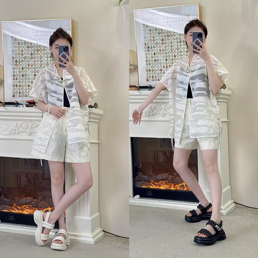 双色可选夏季小羊皮面包凉鞋——chao级软糯的脚感，穿上根本不想脱！魔术贴松糕凉鞋 可以自由调节松紧 脚感如履平地不打滑  | 6.5公分厚底 穿上一秒变身大长腿、轻松拉伸比例！日常休闲百搭 商品图7