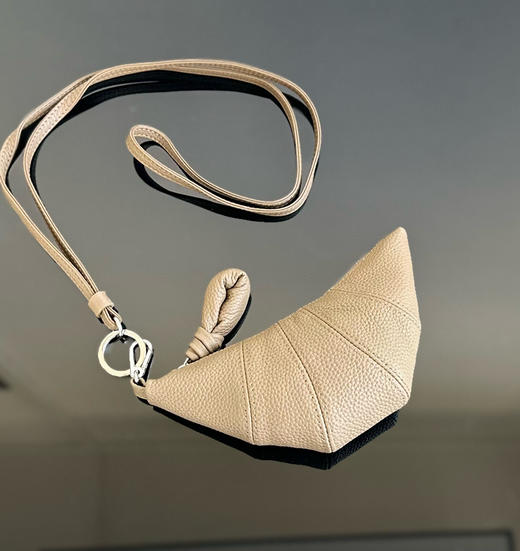 624-1 辣妹LM 挂脖零钱包 mini牛角包 钥匙包 商品图13