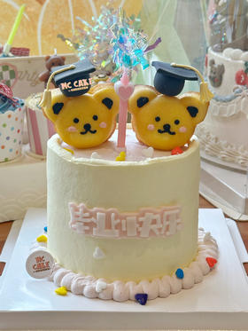 毕业季|两只小熊学士帽蛋糕