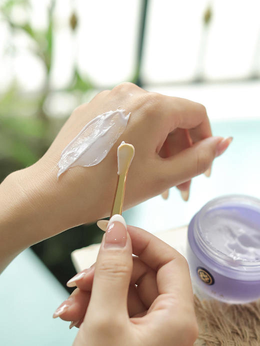 【清仓好价】TATCHA紫米毛孔细致水凝霜50ml（效期至25.2-4月） 商品图2