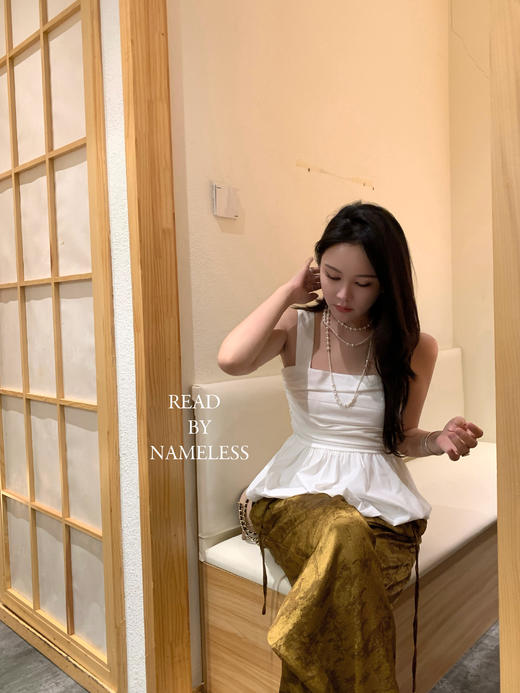 Read Nameless /遮肚子的白色娃娃背心＋鎏金水墨国风裤 商品图2