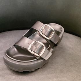 LFGJ凌介女鞋  6164  时尚潮酷凉拖