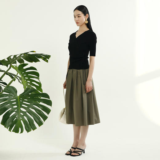 朵拉梵西针织衫F27B1352 商品图1