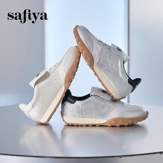 Safiya/索菲娅2024秋设计感小众翻盖透气百搭休闲软底华夫阿甘鞋 SF43112007 商品图1