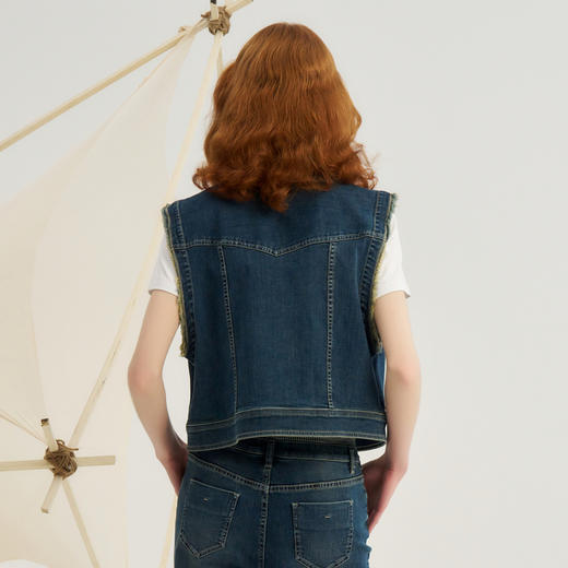 谜底牛仔马甲女2024秋新品复古新中式盘扣短款百搭马夹243MM1153 商品图2