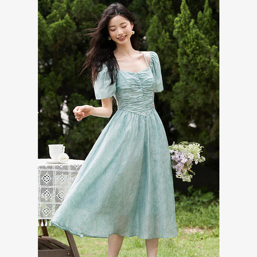 法式浪漫温柔花苞袖连衣裙女新款小清新褶皱收腰长裙V0740579 商品图1