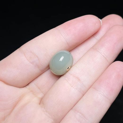 玉美人菲菲HZ#18K和田玉吊坠约11*16mm无链 商品图0