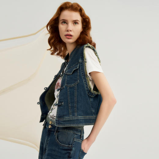 谜底牛仔马甲女2024秋新品复古新中式盘扣短款百搭马夹243MM1153 商品图1