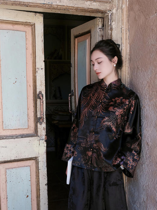 盛唐牡丹盛奢系列|织金老软缎牡丹金鱼对开立领外套(特殊商品不退不换) 商品图6