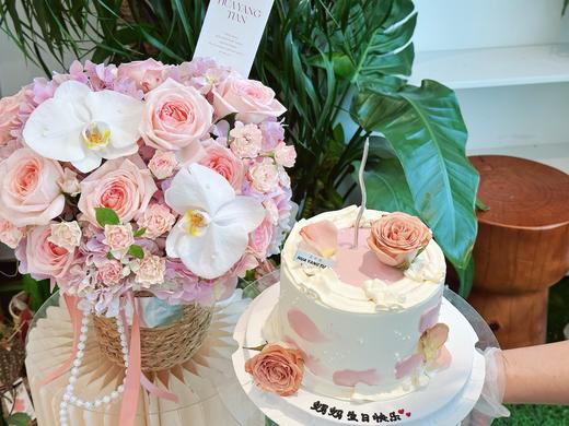 巴黎邂逅 · 花篮 商品图1