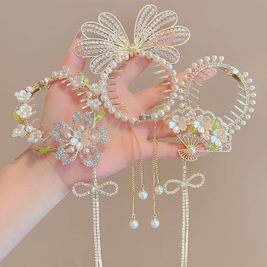 【丸子头神器，轻奢马尾扣】儿童高马尾固定神器发饰女孩，珍珠点缀仙气十足，丸子头抓夹不伤发马尾扣女童发卡头饰QQ 商品图2