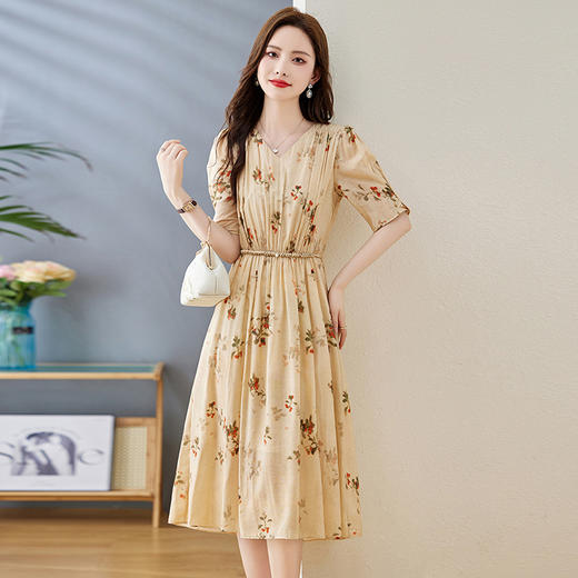 轻奢时尚气质，洋气减龄收腰连衣裙HR-MLJL88018 商品图3