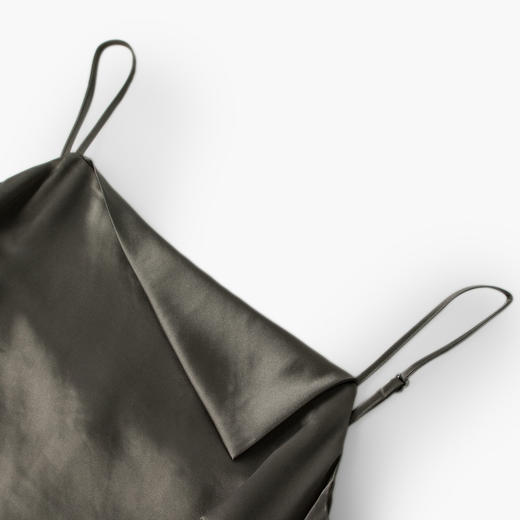 【商场同款】伊芙丽夏醋纤通勤吊带连衣裙1F4190642G 商品图3