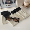 「复古简约！高级感墨镜袋」推荐款复古拼接帆布收纳整理袋 近视太阳眼镜袋简约高级墨镜袋子字母 商品缩略图1