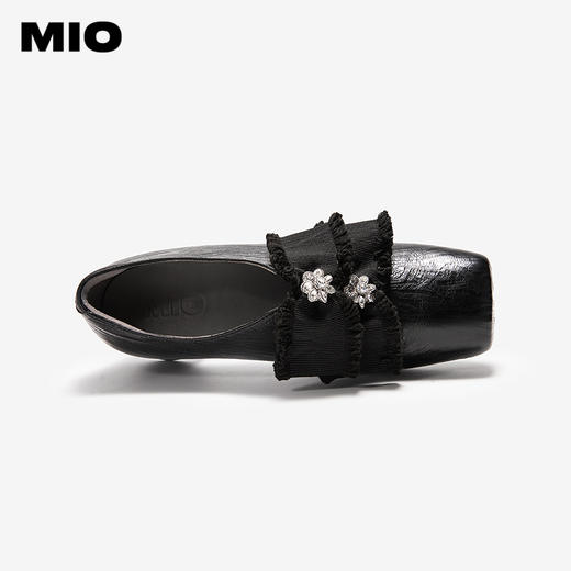 MIO米奥秋季方头中跟牛津鞋蝴蝶元素复古优雅深口单鞋女鞋M244541806 商品图3